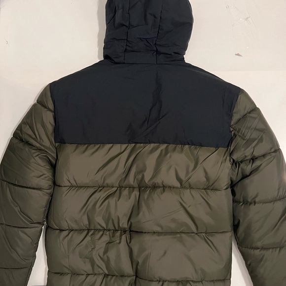 New Balance Mens Quilted Puffer Styling Down Tech Winter Jacket - Picture 3 of 12